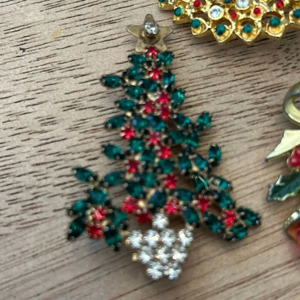 Lot of 3 vintage Christmas pin brooch wreath Christmas tree rhinestone bells